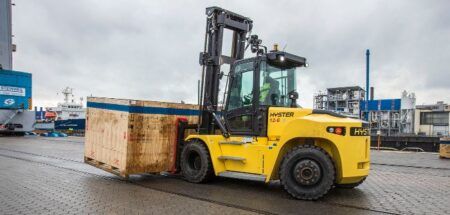 Hyster updates heavy-duty lift truck range