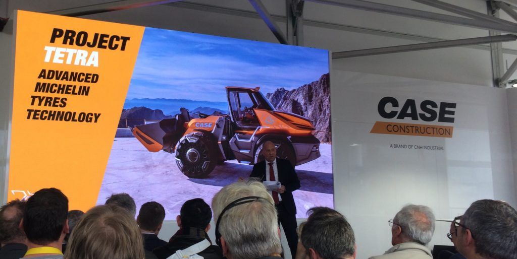 Biomethane is the future, says Case as it unveils concept wheel loader ...