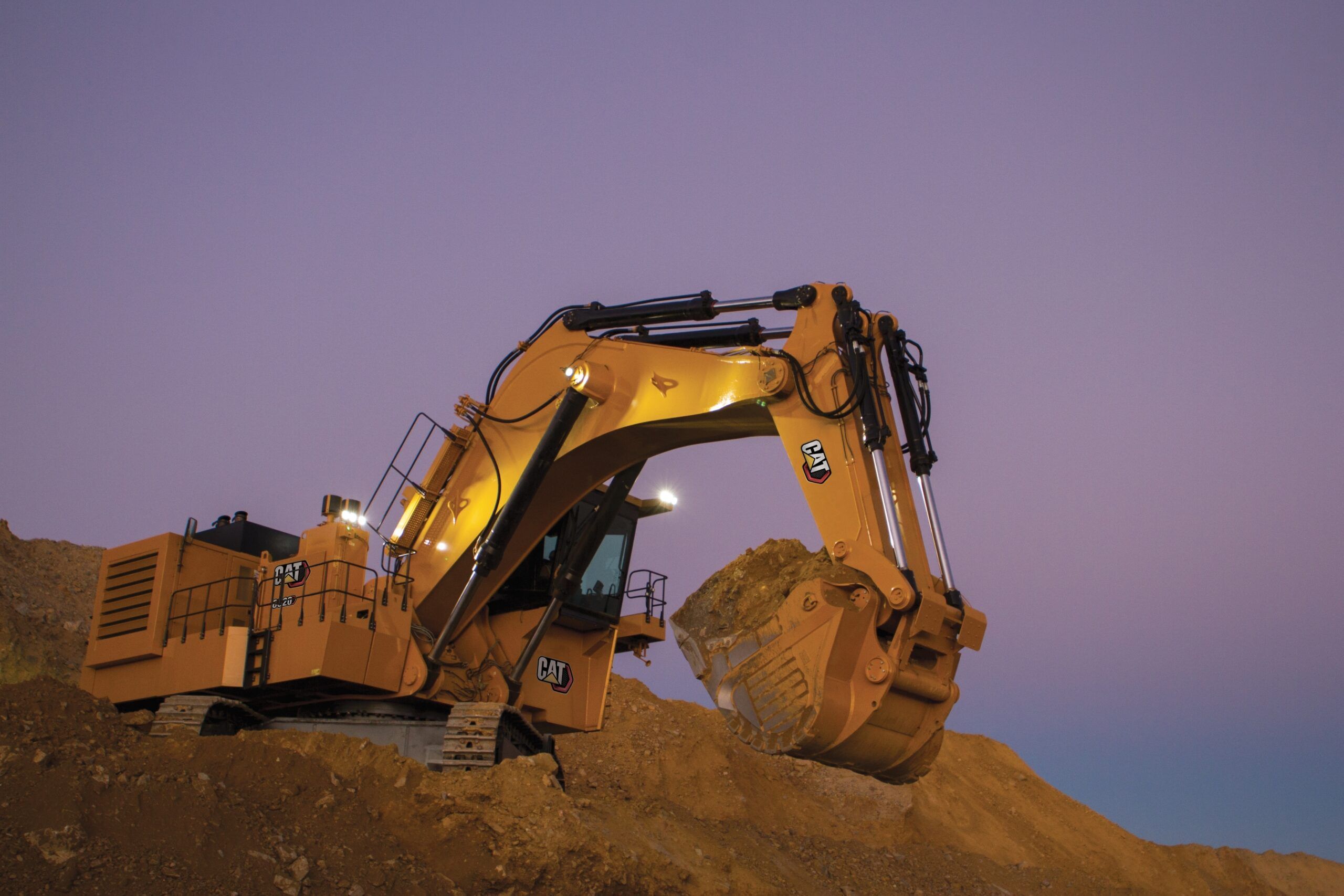 The Cat 6020 hydraulic mining shovel receives new engine upgrade