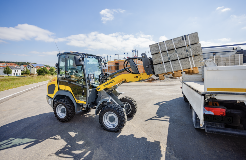 Kramer presents new compact 5045 wheel loader