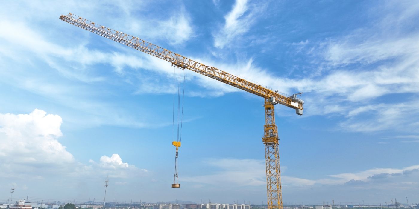 Manitowoc launches largest topless tower crane