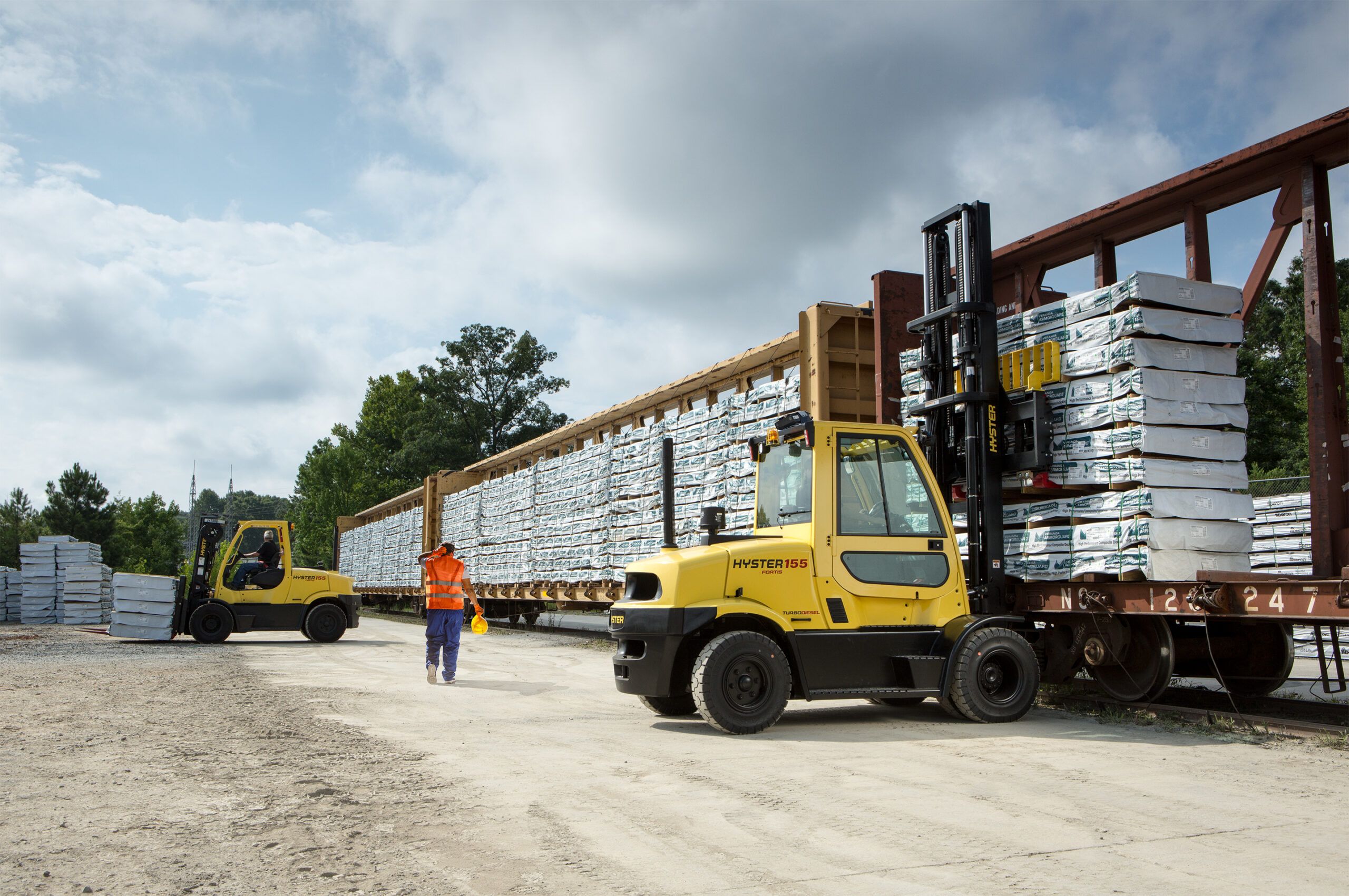 Hyster introduces new pedestrian awareness camera