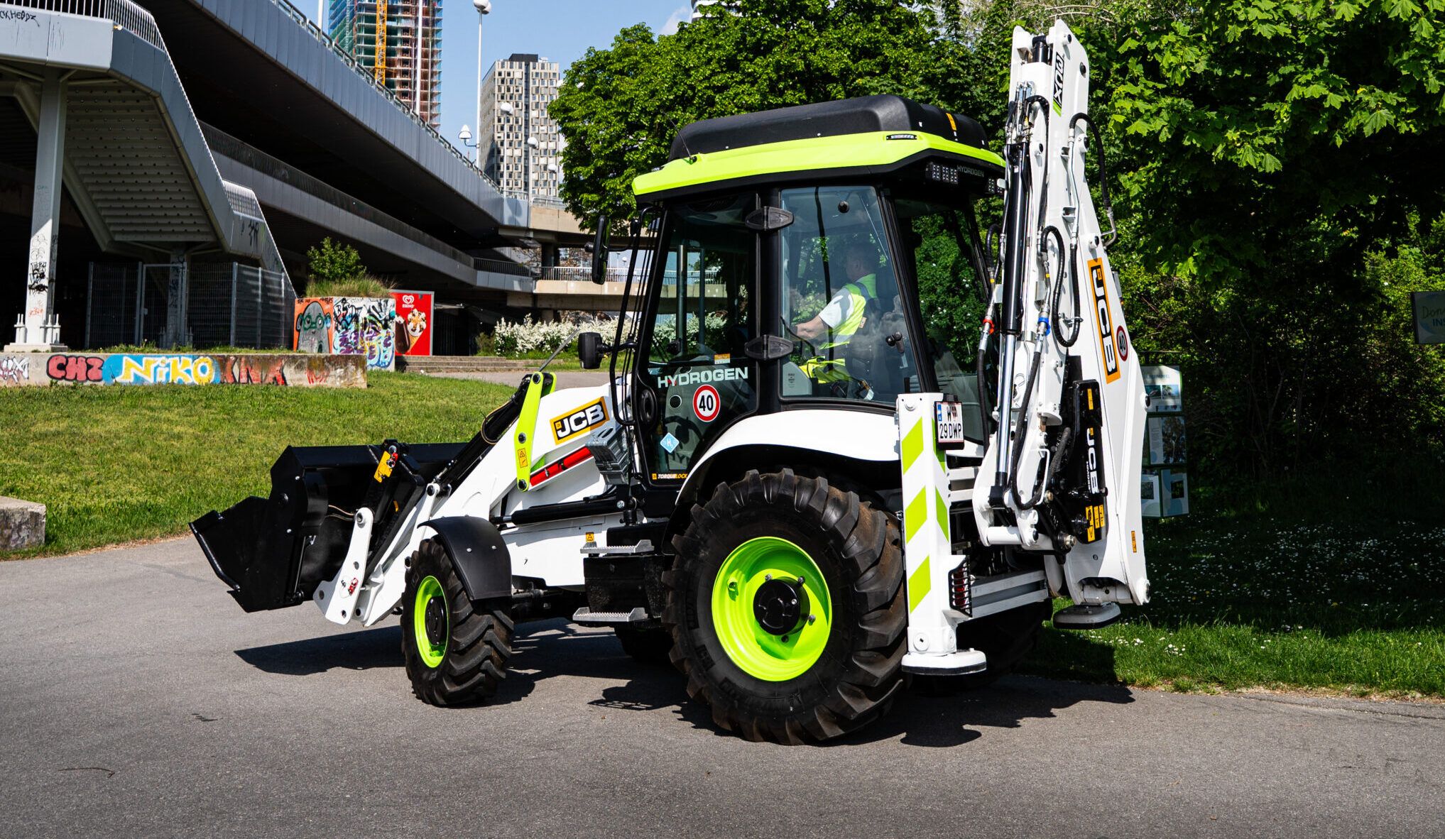 JCB Achieves Milestone with First EU Type-Approval for Hydrogen Engine