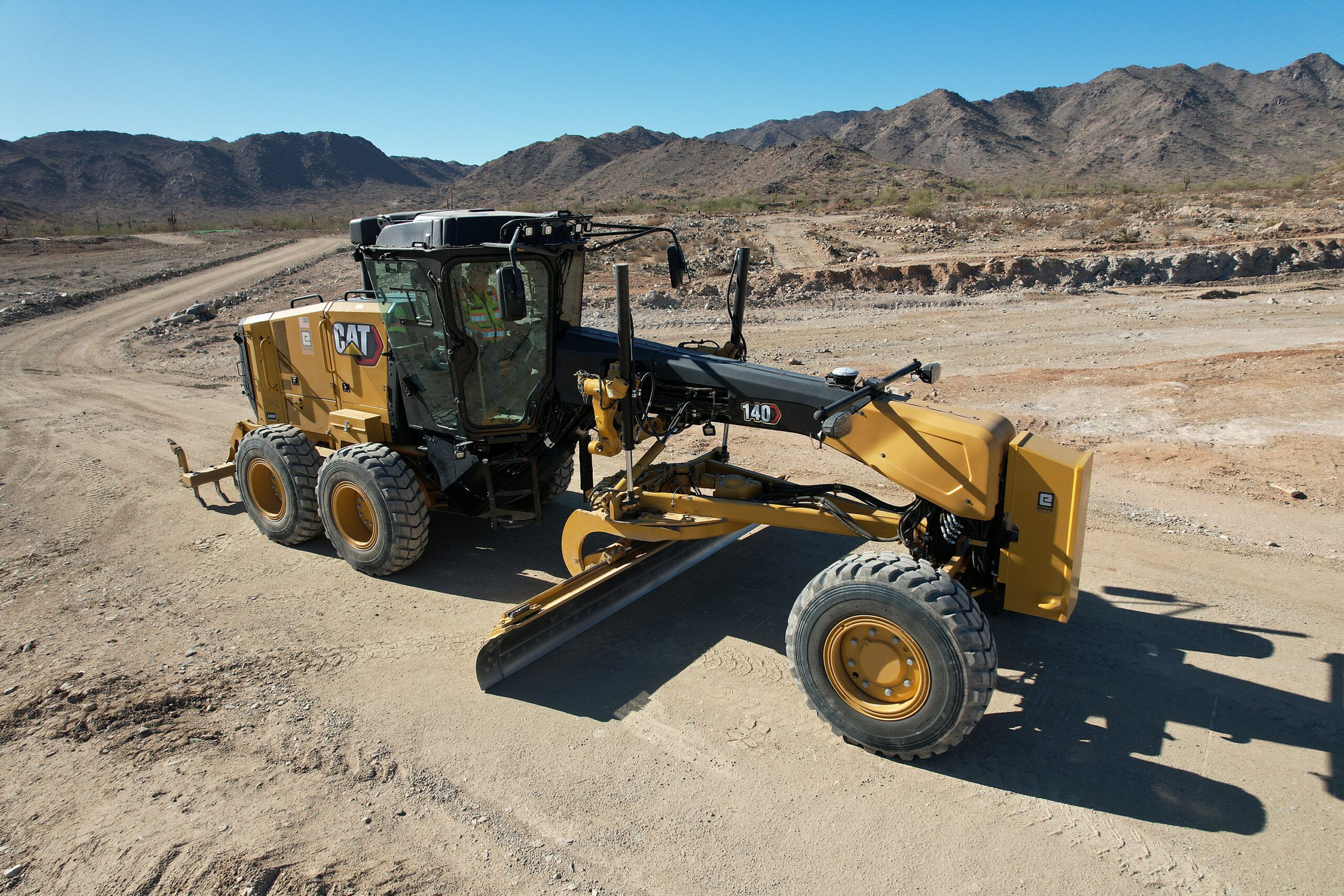 Caterpillar’s 140 motor grader moves to the next generation