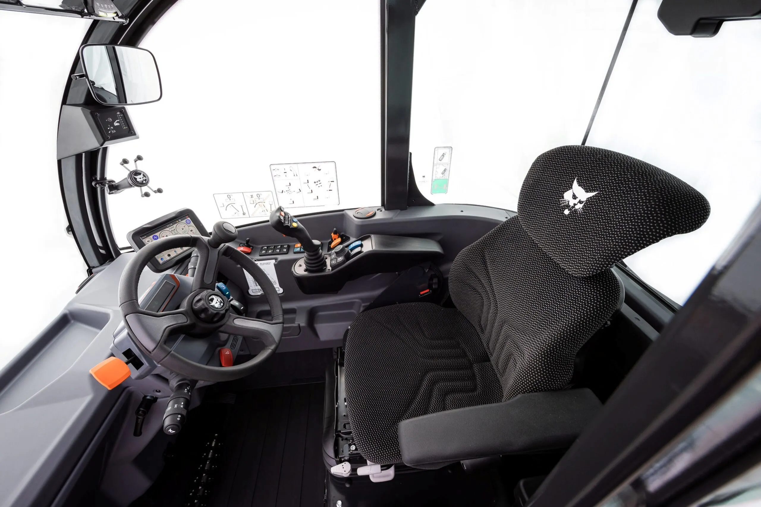 CASE STUDY: Bobcat's V-Drive agricultural telehandlers | Industrial ...