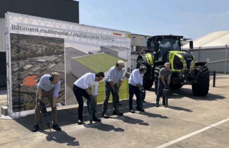 Class employees lay foundation stone for new multifunctional production facility at Le Mans tractor plant