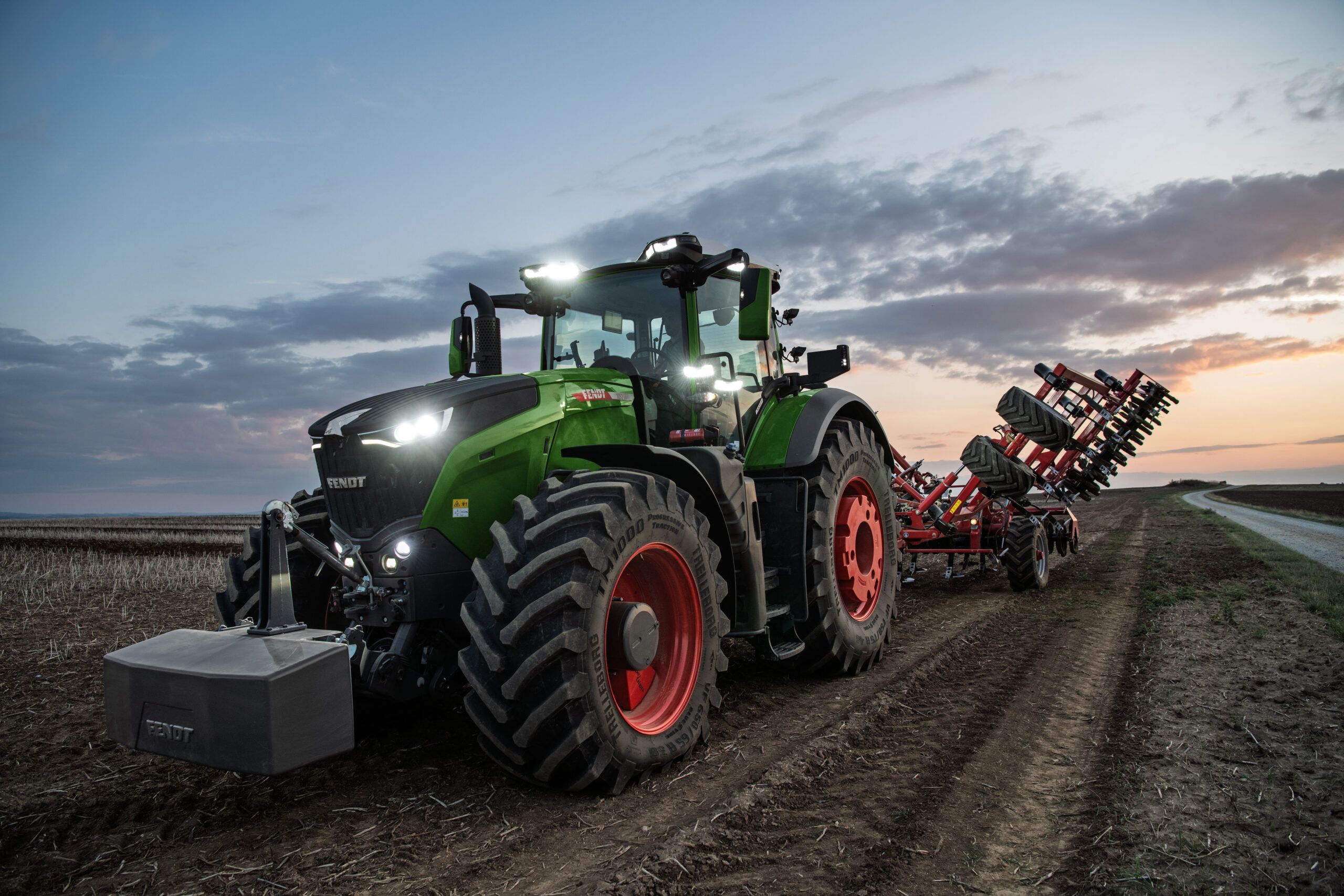 Fendt launches the 1000 Vario Gen4 tractor