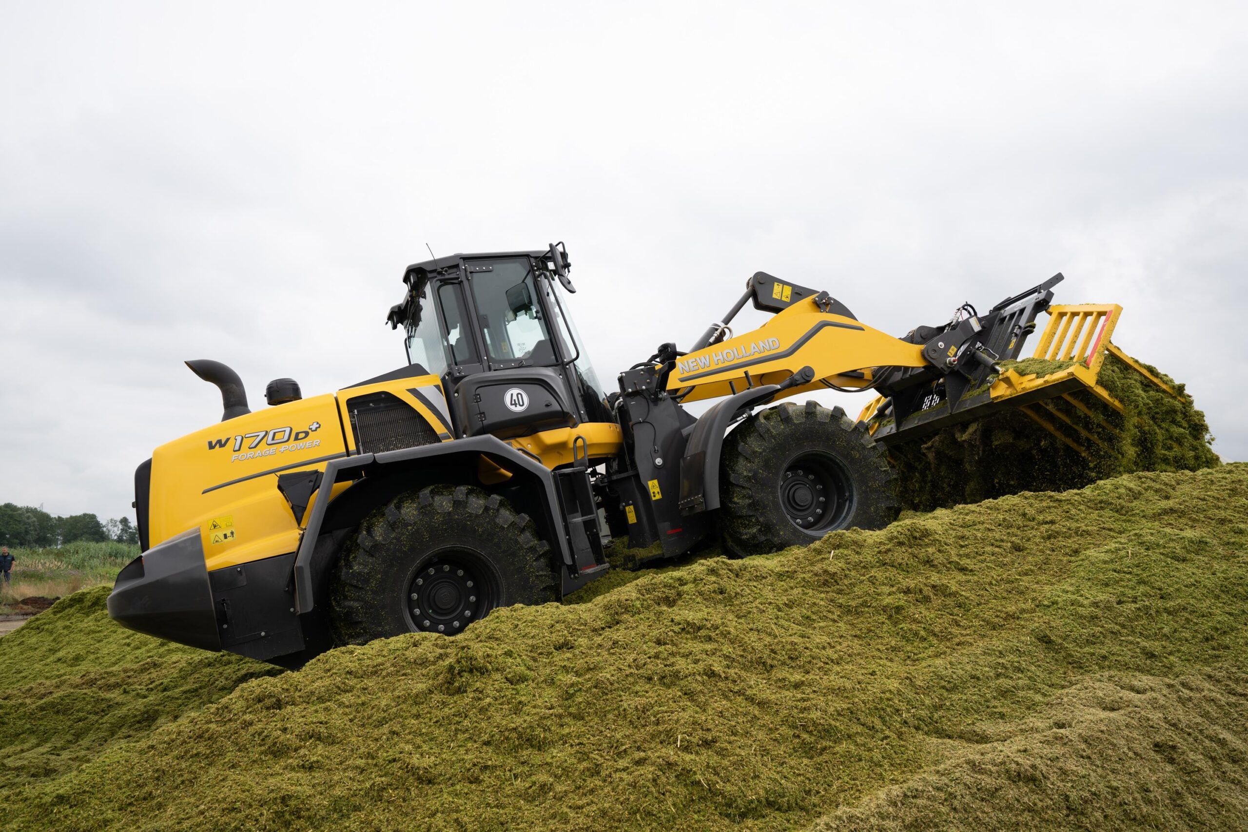New Holland unveils new W170D+ Forage Power wheel loader