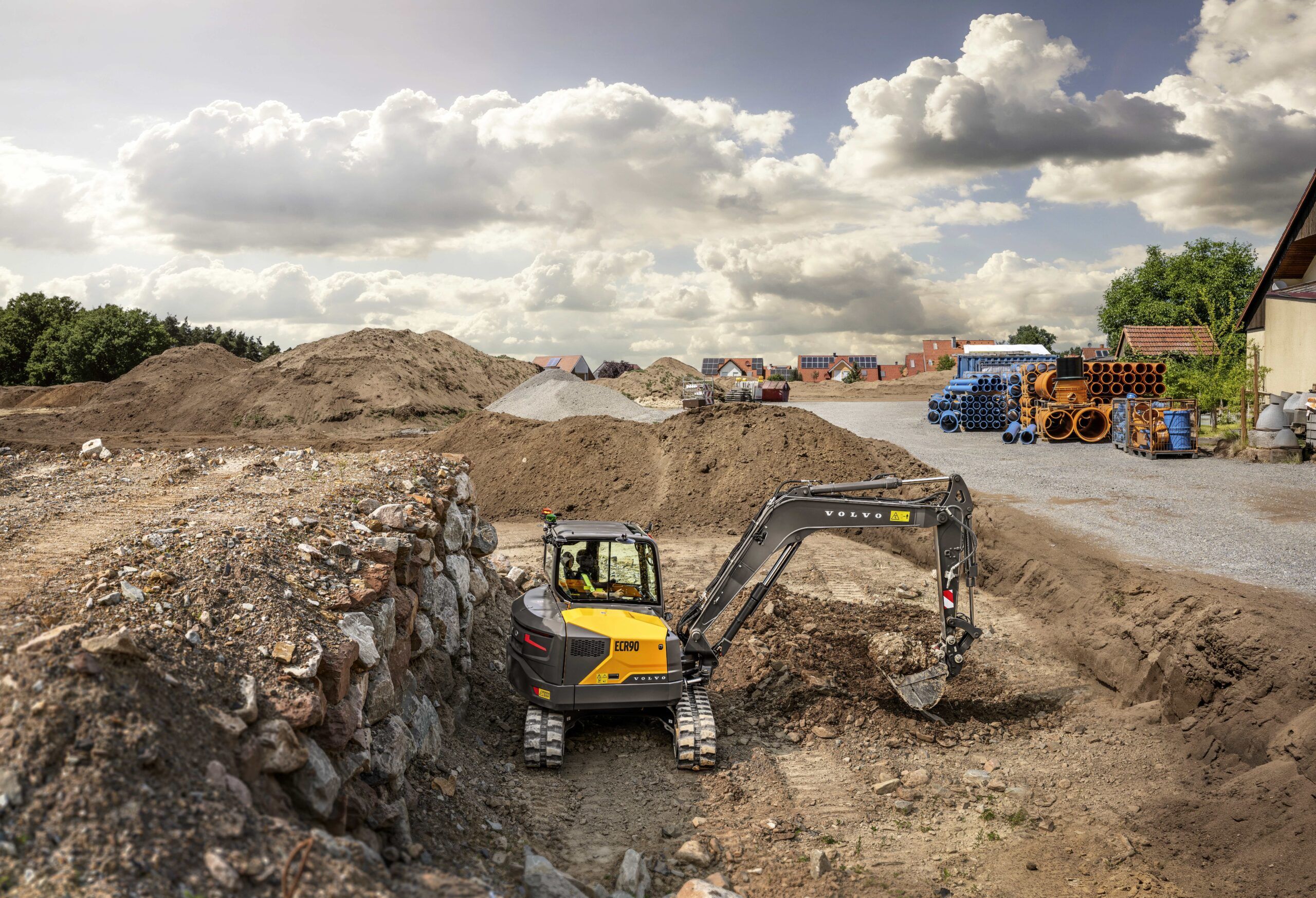 Volvo CE launches three new-gen compact excavator models