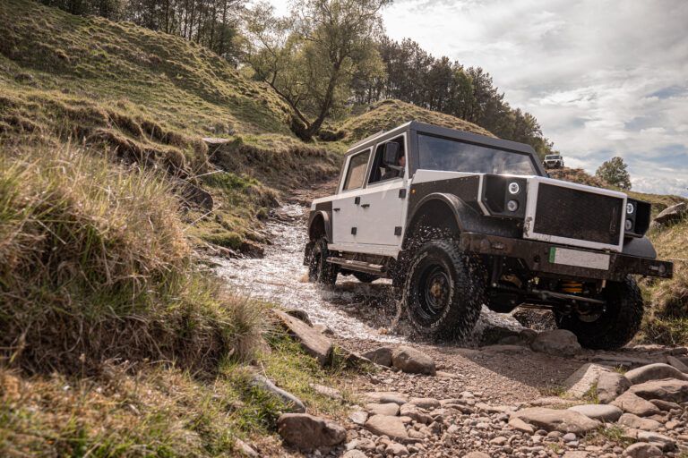 Munro’s all-electric 4x4