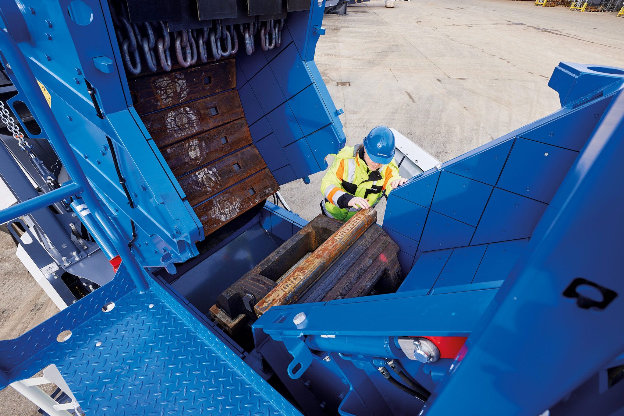 ISSA recognises Kleemann crusher access system for safety contribution ...