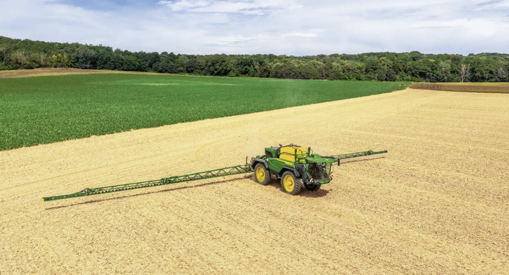 John Deere expands 500R sprayer lineup for 2027