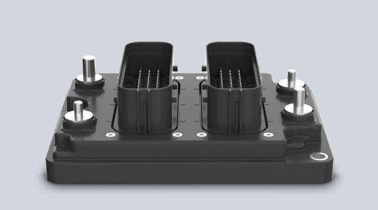 Würth Elektronik ICS Splitter C2-PE4, a black PCB-based grounding module with two multi-pin connector blocks and mounting studs
