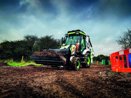 FEATURE: The world’s first production hydrogen backhoe loader from JCB