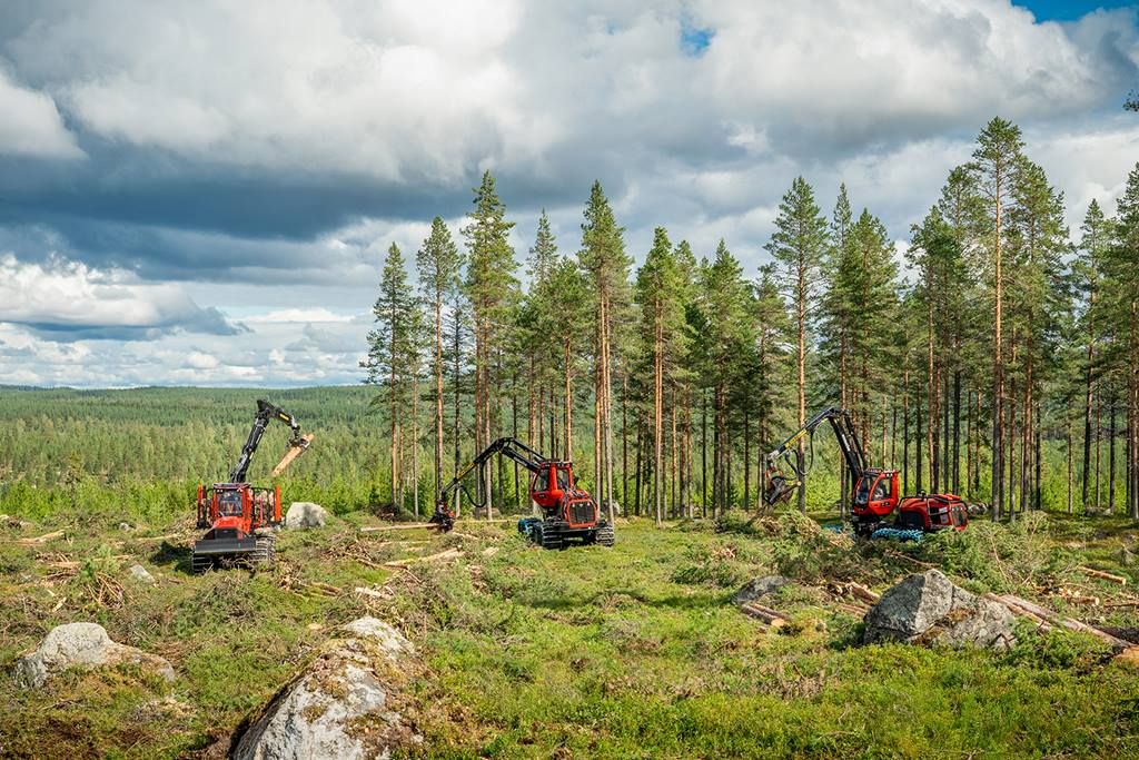 Komatsu Forest upgrades harvester and forwarder ranges