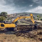 Liebherr expands 50-tonne crawler excavator range